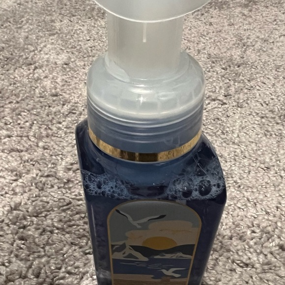 Bath & Body Works Hand Soap, Assorted - Picture 5 of 7